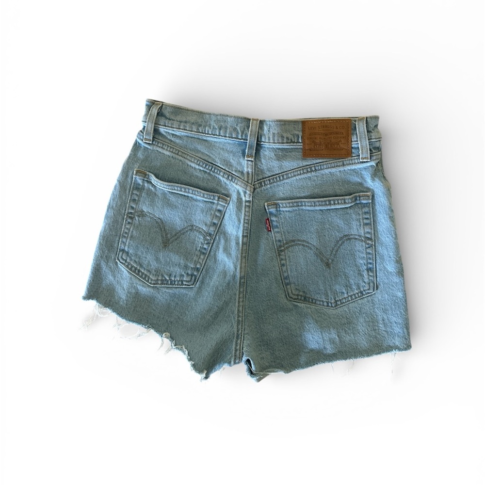 Levis
Levi's Ribcage Denim High Rise Shorts
Tango - Picture 8 of 8
